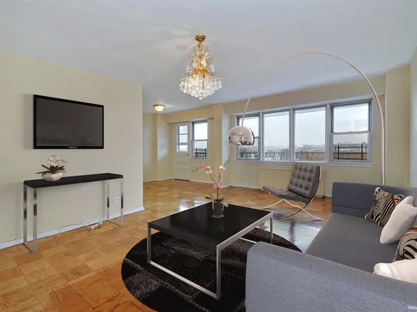 1401 Ocean Avenue image 1 of 7