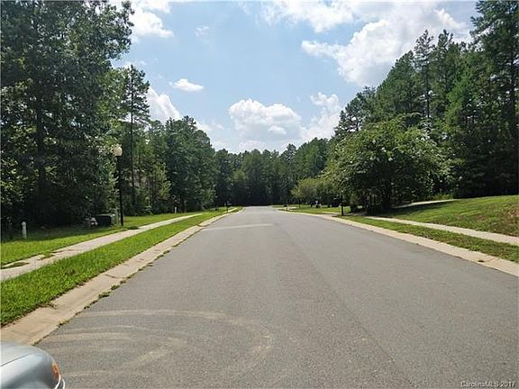 4th image of 1406 Becklow Ct #8