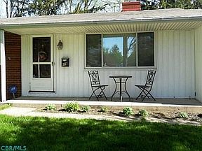 2nd image of 916 Havendale Dr