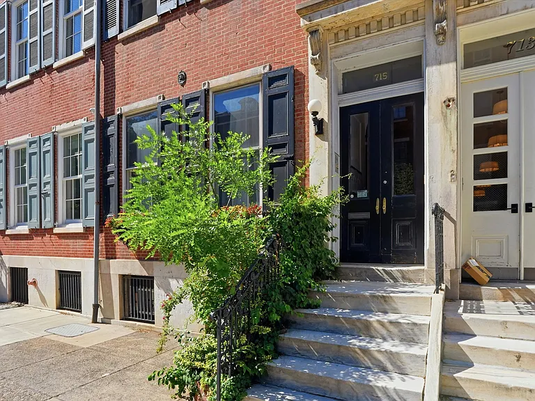 715 Pine St #2 — Photo 10