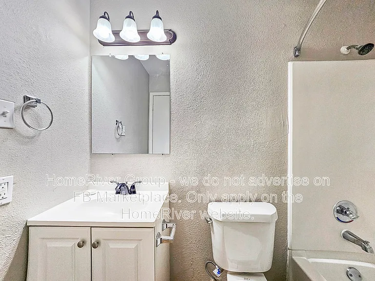 10455 Alpine Vlg — Photo 15