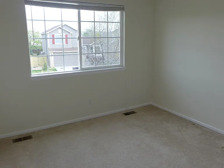 1436 Begonia Way — Photo 8