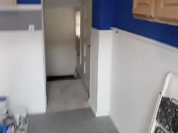 3rd image of 1034 Addison Rd