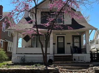 1017 SW 9th St, Topeka, KS 66606