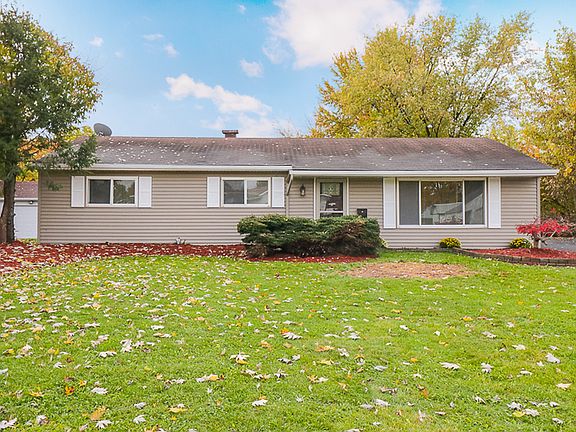 4th image of 34867 Leslie Ave