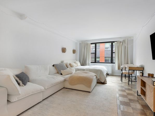 7 E 14th St APT 1004