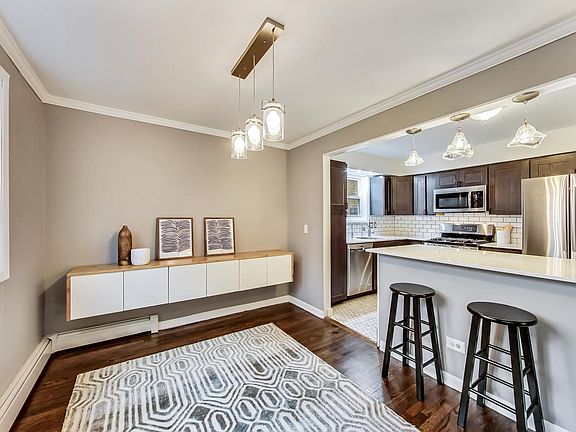 5th image of 1728 W Farwell Ave APT 202