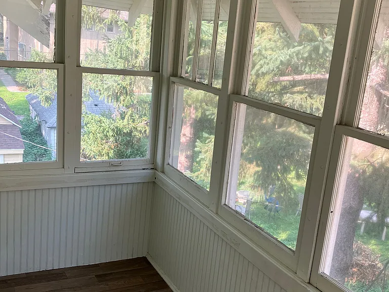 Attached to bedroom 1