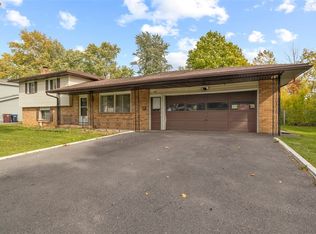 52 Appian Dr, Rochester, NY 14606