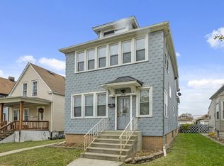 2645 Collins St, Blue Island, IL