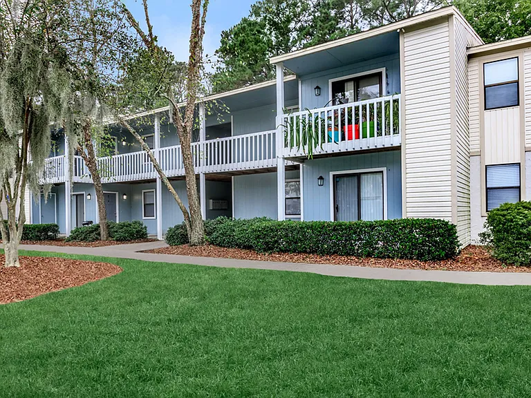 Kessler Point Apartment Homes — Photo 7