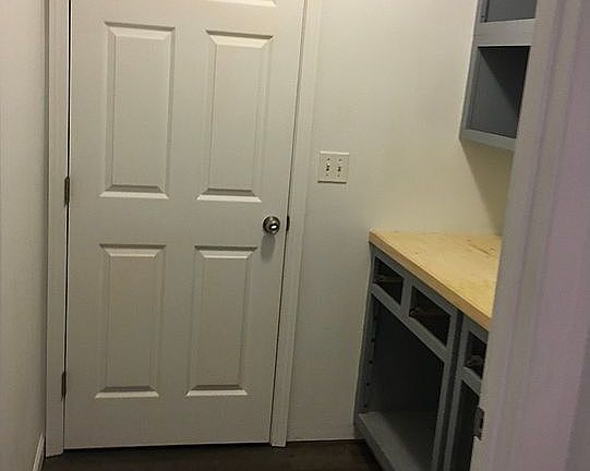 4th image of 42 Ashley Dr