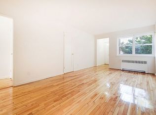 80 Arlo Rd APT 2A, Staten Island, NY 10301