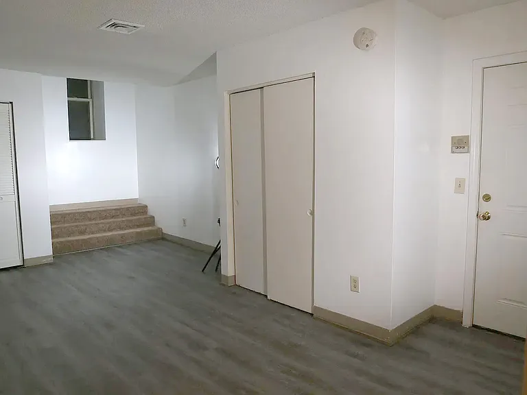 25 Laval Street Apartments — Photo 44