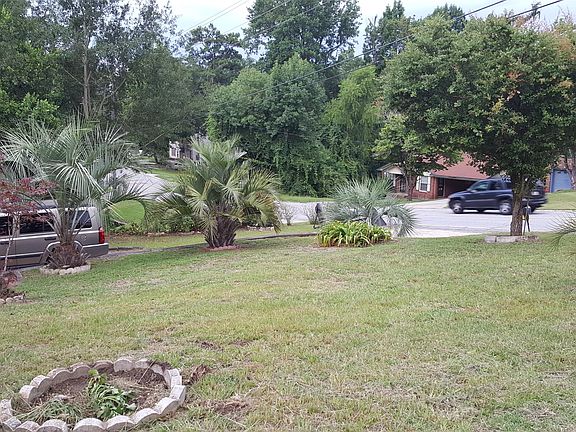3rd image of 5028 Nisbet Dr