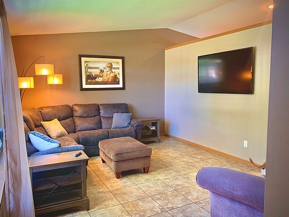 4th image of 2405 Country Creek Ln