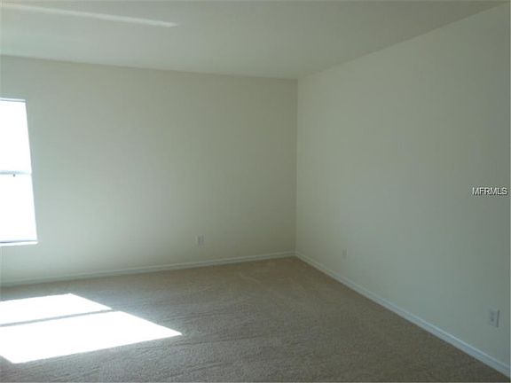 5th image of 31124 Mandolin Cay Ave