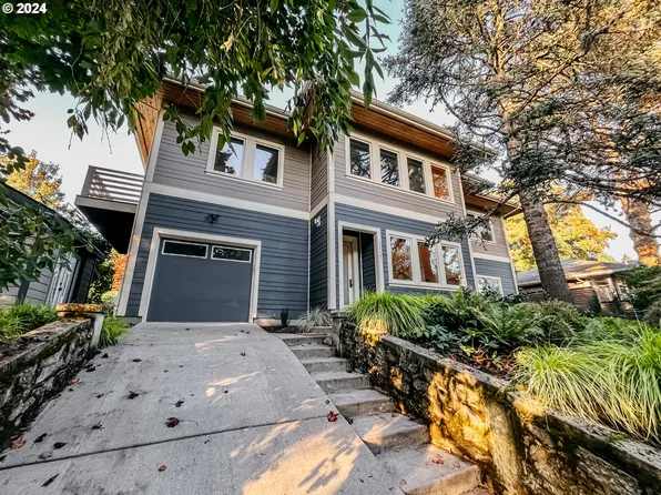 3117 SE Brooklyn St, Portland, OR 97202