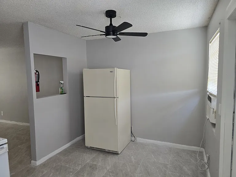 655 Silver Beach Rd #2 — Photo 5