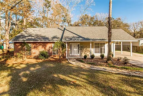 40052 Browns Oak Ln Photo 1