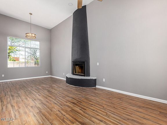 5th image of 3056 N Palomino Park Loop