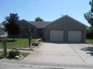 609 Grassfork Ct N, Wanatah, IN 46390