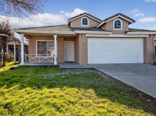 5613 W Donner Ave, Fresno, CA