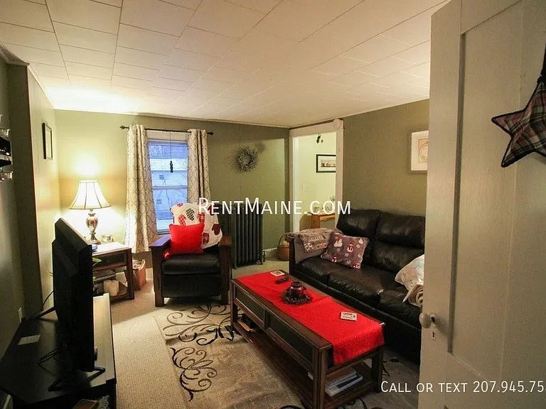 48 Elm St #C — Photo 5