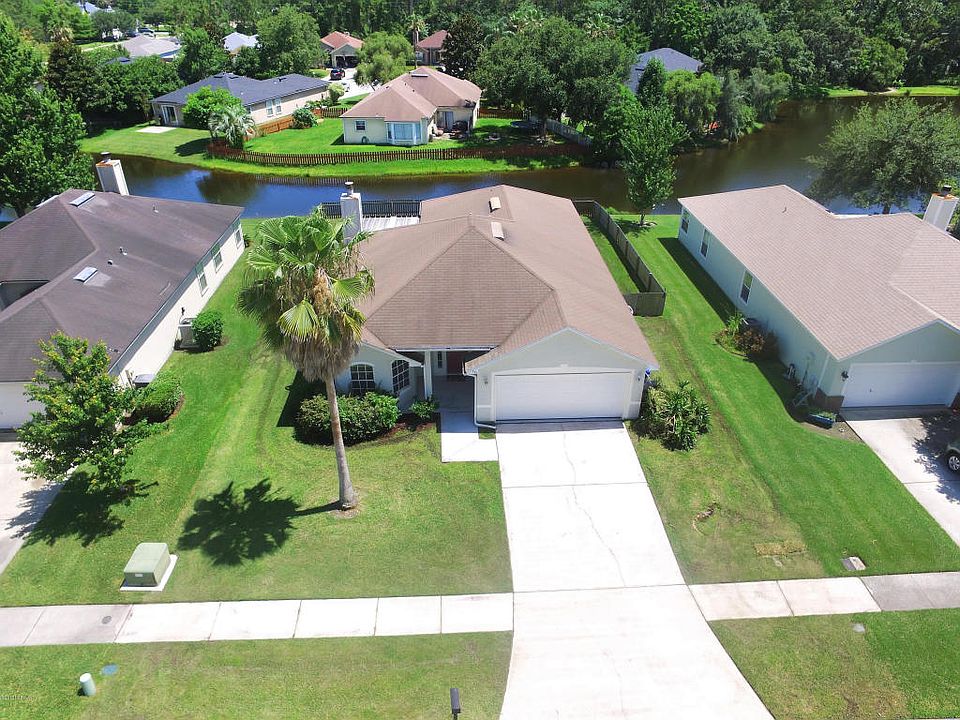 1st image of 721 Lake Geneva Dr