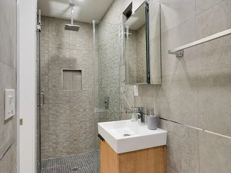 437 E 80th St #3 — Photo 12