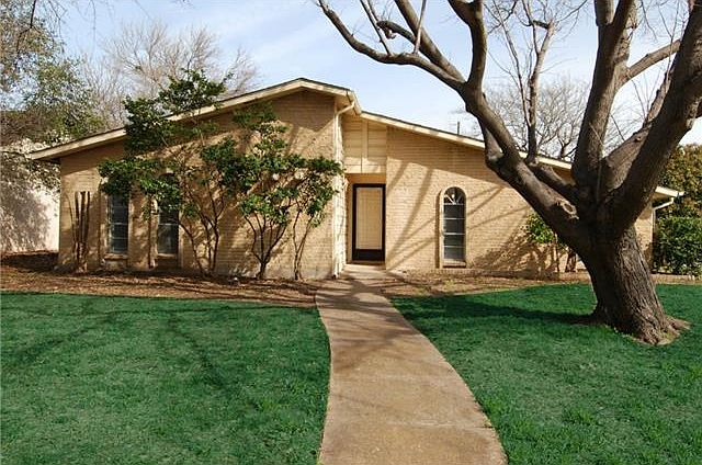1st image of 2325 Overglen Dr