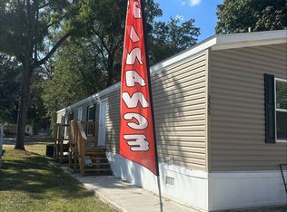 2555 Hedrick Ct, Decatur, IL 62526