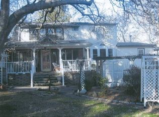 422 Tappan Rd, Northvale, NJ 07647