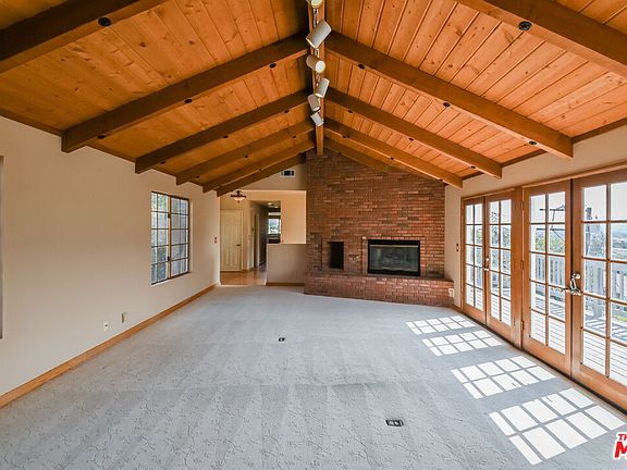 5th image of 812 Loma Vista Pl