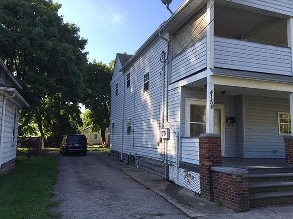 4th image of 415 W 20th St #Upstairs
