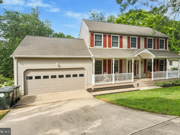 130 W Mill Station Dr, Newark, DE 19711