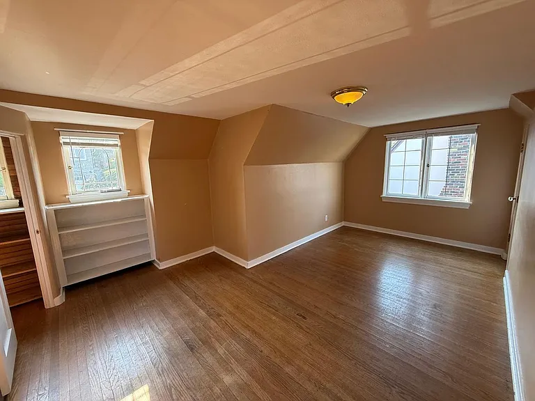 2466 Montavista Pl W — Photo 22