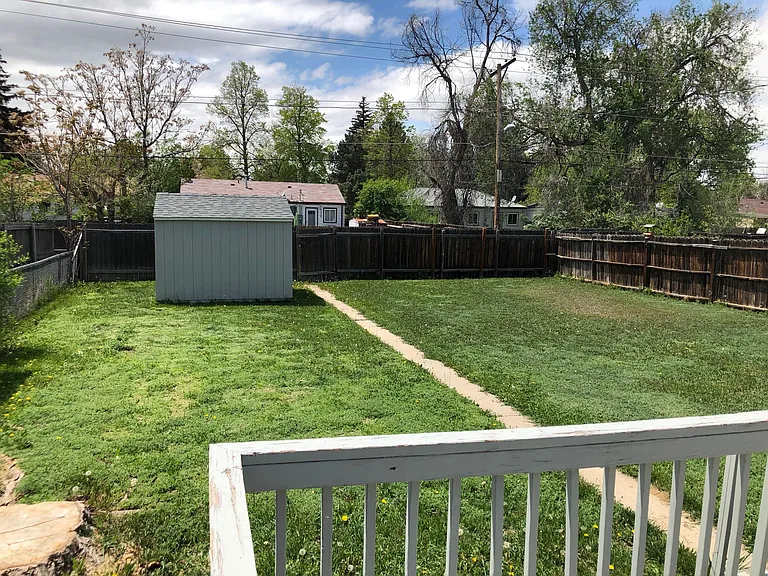 1725 Lansing St — Photo 40