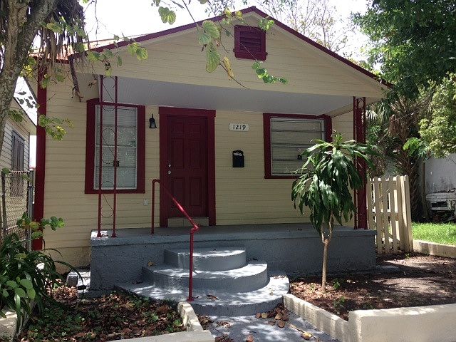 1st image of 1219 E 12th Ave