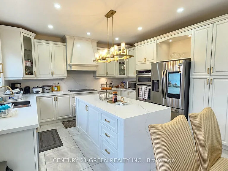 12 Royal West Dr — Photo 14