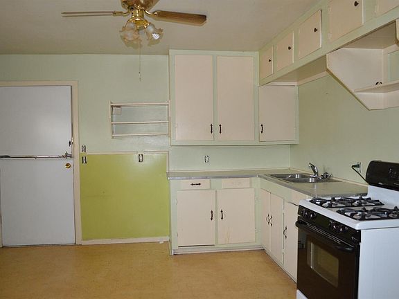 4th image of 1608 Lee St