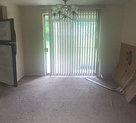 4th image of 7751 Congress Dr W