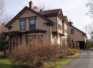 533 Main Rd N, Hampden, ME 04444