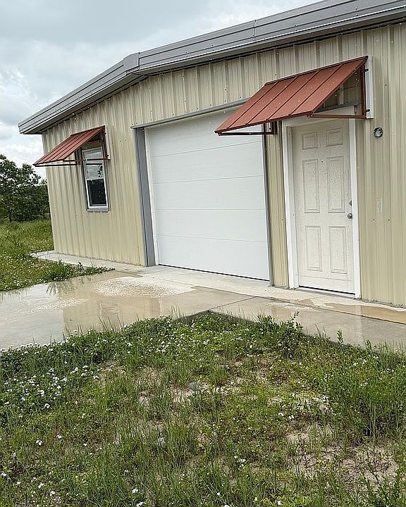 1st image of 41 Ben Hill Griffin Rd