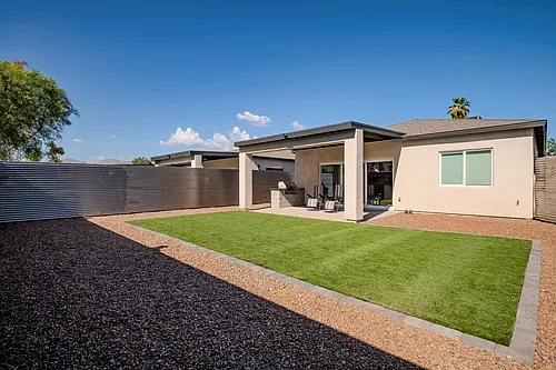 1119 E Fort Lowell Rd Photo 1