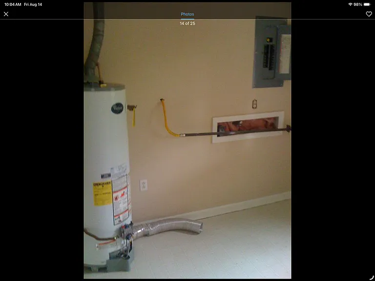 2100 Oleander Dr — Photo 5