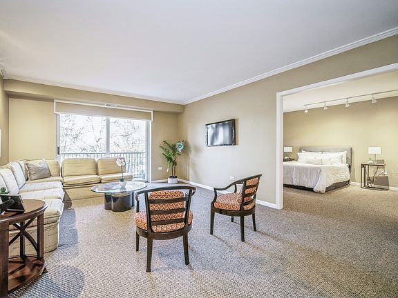 2nd image of 190 N Milwaukee Ave APT 303