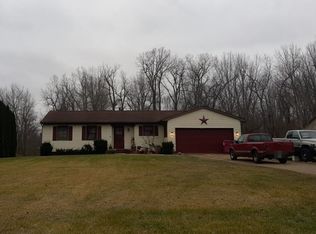 3083 Meadow Brook Rd, Owosso, MI 48867
