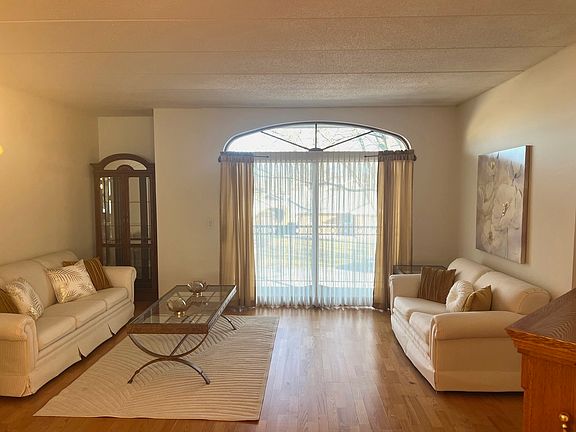 5th image of 9420 S 77th Ct APT 2E
