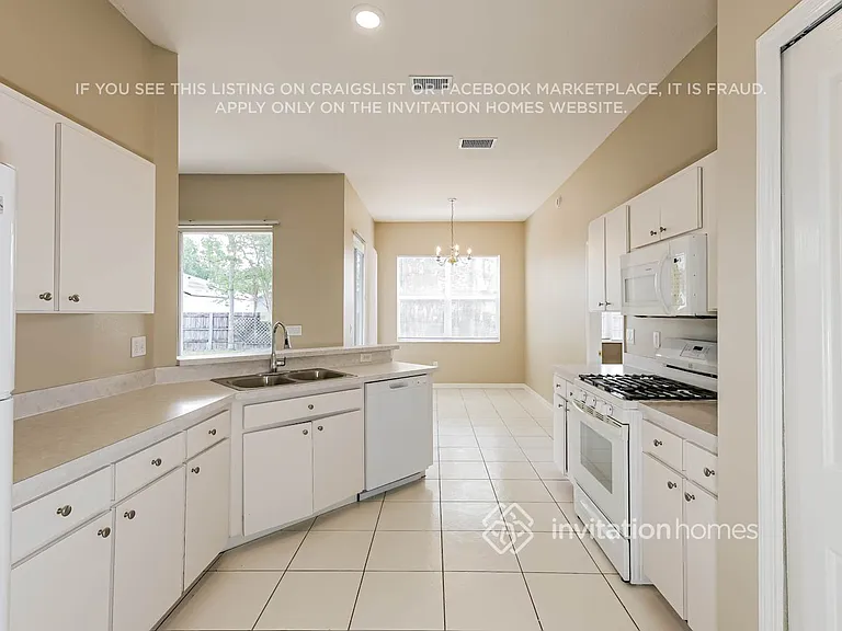4435 Brandon Ridge Dr — Photo 7